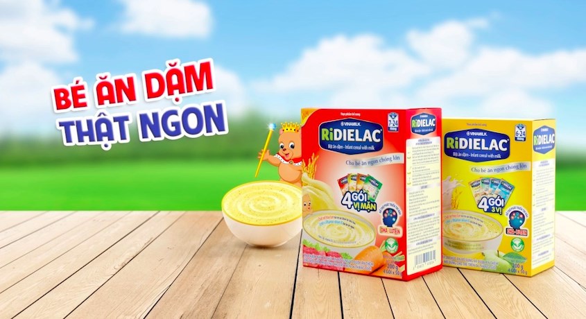 Cho bé ăn dặm từ ngọt sang mặn