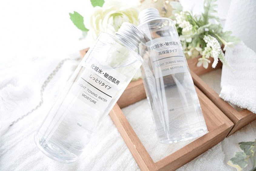 Toner Muji Light Toning Water Moisture