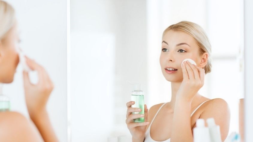 Toner là bước cần thiết trong chu trình dưỡng da