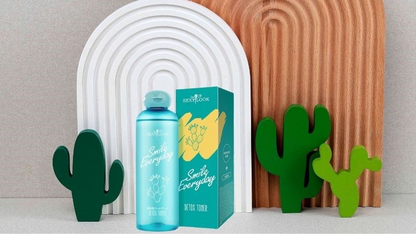 Toner phục hồi chuyên sâu SexyLook Smile Everyday chiết xuất Xương Rồng 200 ml