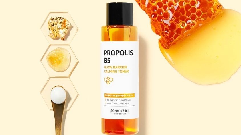Toner dưỡng ẩm phục hồi da Some By Mi Propolis B5 Glow Barrier Calming 150 ml