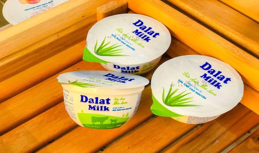Sưa chua ăn Dalatmilk vị nha đam