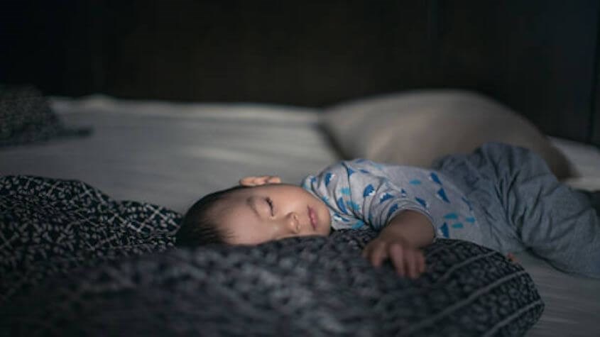 Trẻ không có khả năng tự xoa dịu. Nguồn: Getty Images.