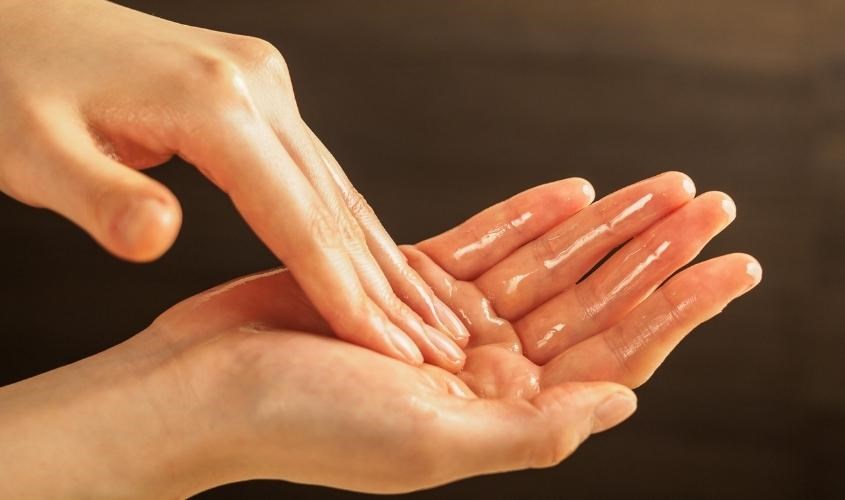 Lưu ý khi sử dụng dầu tẩy trang