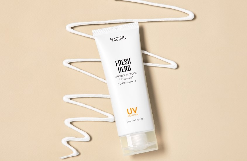Kem chống nắng làm dịu và phục hồi da Nacific Fresh Herb SPF 50+ PA++++ 50 ml