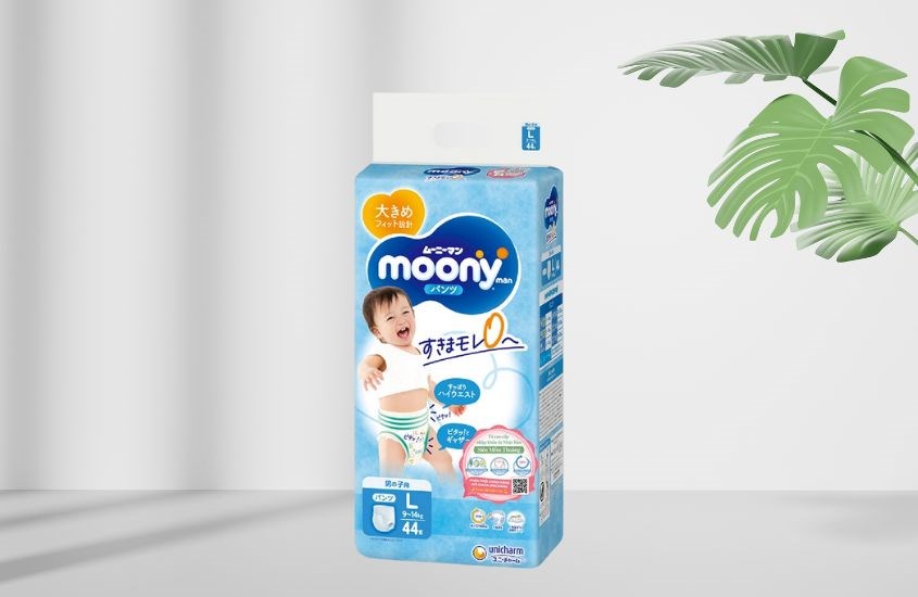 Tã quần cho bé trai Moony man size L 44 miếng (9 - 14 kg) - Giao bao bì ngẫu nhiên
