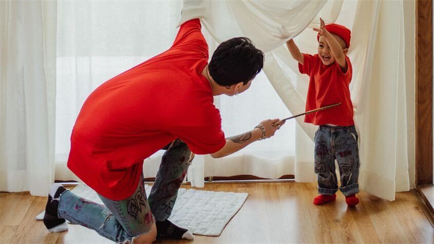 Bạn nên khoanh vùng khu vực ẩn nấp để an tâm biết chắc chắn con bạn sẽ trốn ở đâu. Nguồn ảnh: Pexels