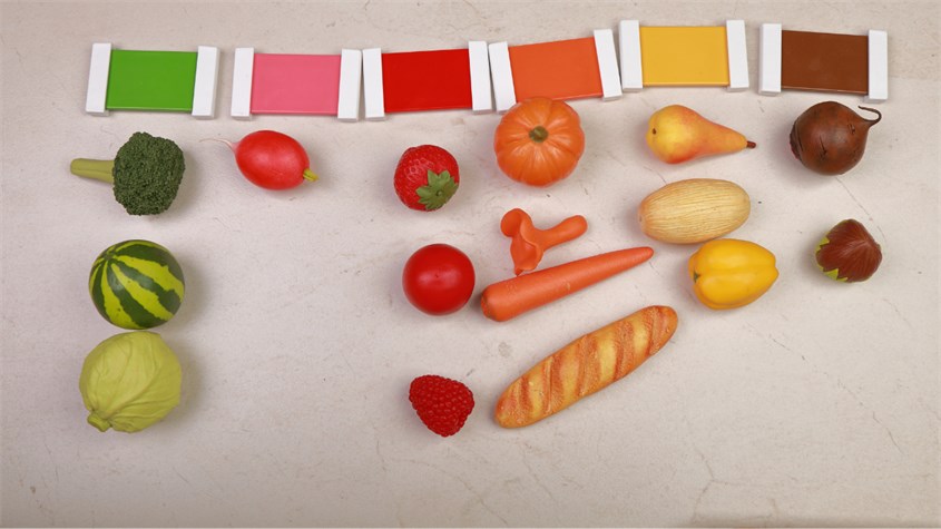 Các hoạt động cảm quan giúp trẻ có thêm hiểu biết về cuộc sống xung quanh. Nguồn ảnh: Canva pro