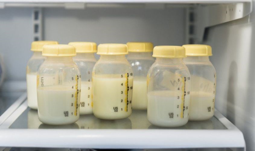 Bảo quản sữa đã pha trong nhiệt độ lạnh từ 2 -4 độ C trong vòng 24h