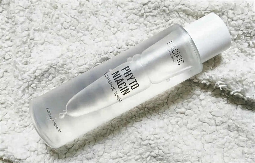 Toner dưỡng trắng da Nacific Phyto Niacin Whitening 5% Niacinamide 150 ml