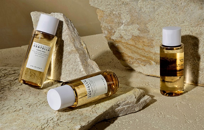 Toner phục hồi da Skin1004 Madagascar Centella Toning chiết xuất Rau Má 210 ml