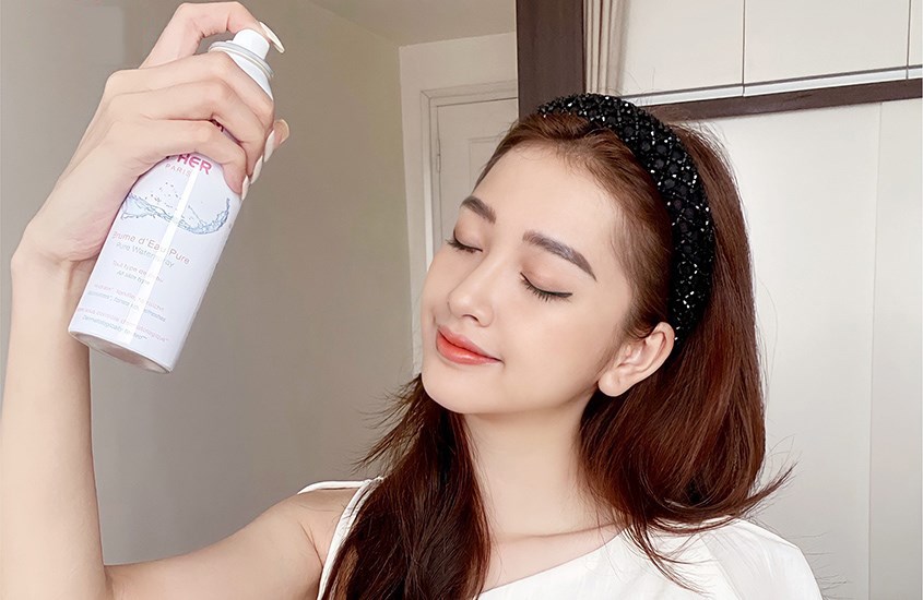 Xịt khoáng làm dịu da, cân bằng độ ẩm Dr Her Pure Water Spray 150ml