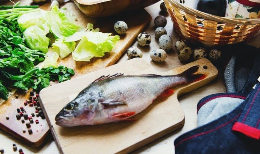 Một số loại cá và hải sản chứa hàm lượng thủy ngân cao gây ngộ độc cho trẻ sơ sinh và trẻ nhỏ. Nguồn ảnh: Pexels Một số loại cá và hải sản chứa hàm lượng thủy ngân cao gây ngộ độc. Ảnh: Pexels