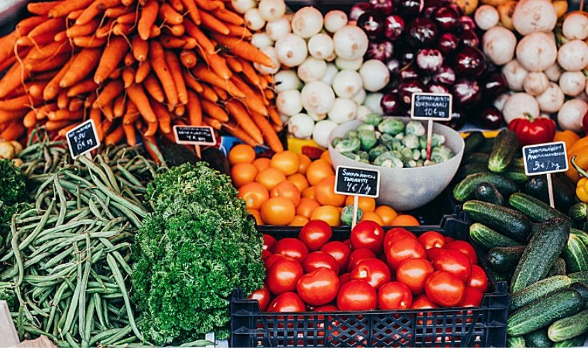 Trong thời kỳ cho con bú, các bà mẹ nên bổ sung dinh dưỡng từ nhiều nguồn thực phẩm khác nhau. Nguồn ảnh: Pexels