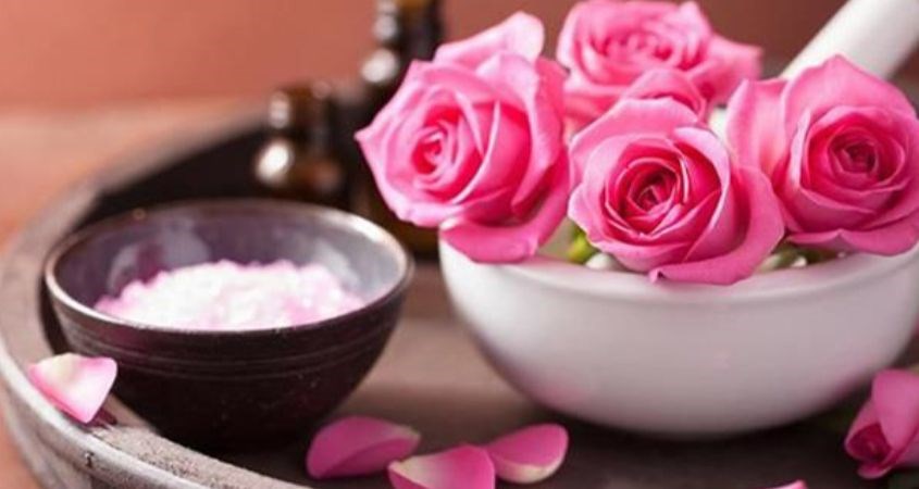 Xông mặt bằng hoa hồng 