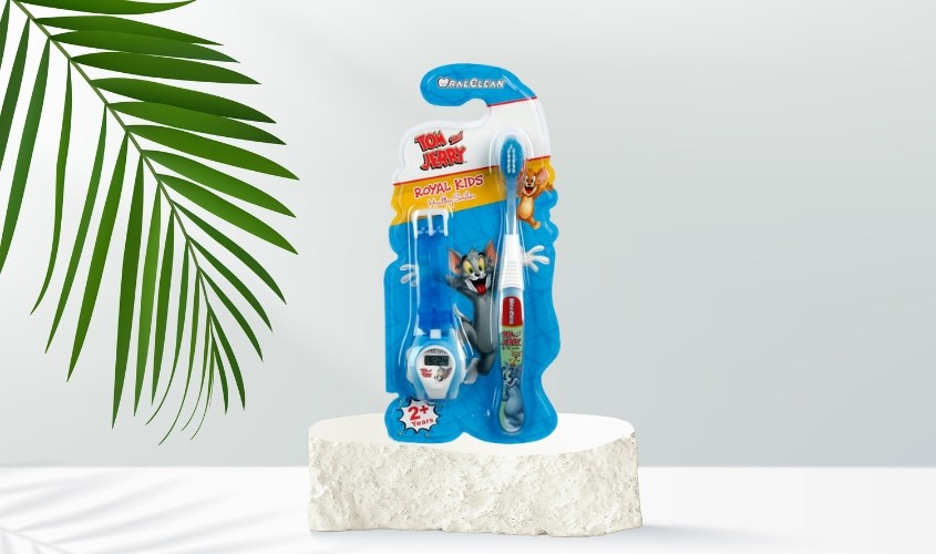 Bàn chải đánh răng Oral là sự lựa chọn đáng cân nhắc cho các bé 1 tuổi