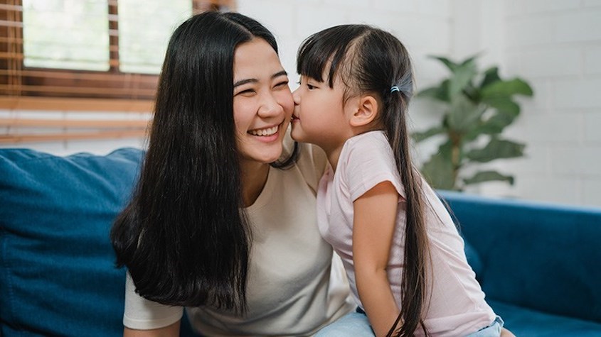 Càng lớn, trẻ càng trân trọng và biết ơn những điều bạn dành cho chúng. Nguồn: Freepik