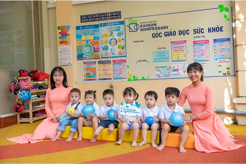 Cô và trò tại Trường Mầm non Sài Gòn Montessori (Ảnh: Sưu tầm)