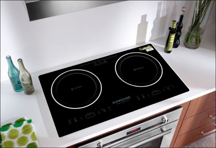 Bếp hồng ngoại đôi lắp âm Sunhouse SHB9112MT với ưu điểm dễ dàng vệ sinh sau khi sử dụng, giúp tiết kiệm thời gian cho người dùng