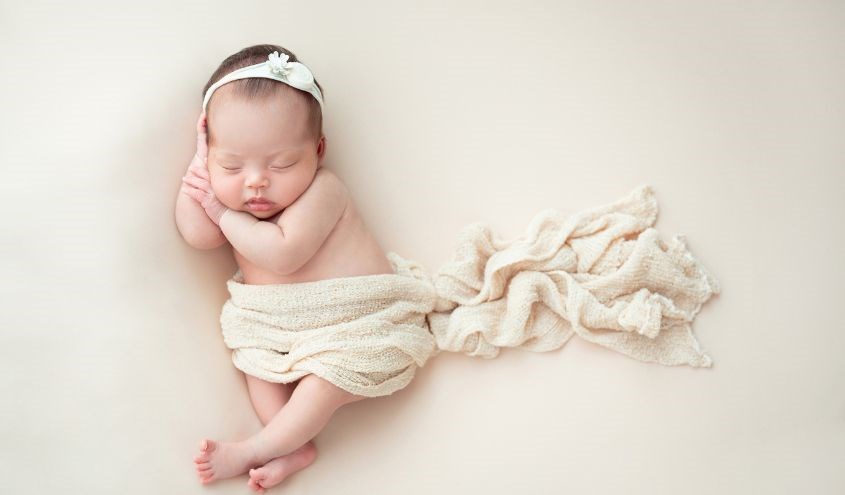  Sữa Frisolac Gold 1 giúp trẻ phát triển toàn diện và tăng cân