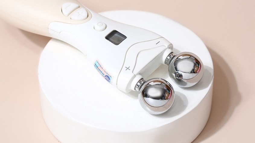 Máy massage nâng cơ và trẻ hóa da Rio FALI6