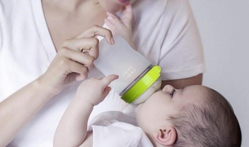 Bình sữa Comotomo cao cấp, an toàn cho bé