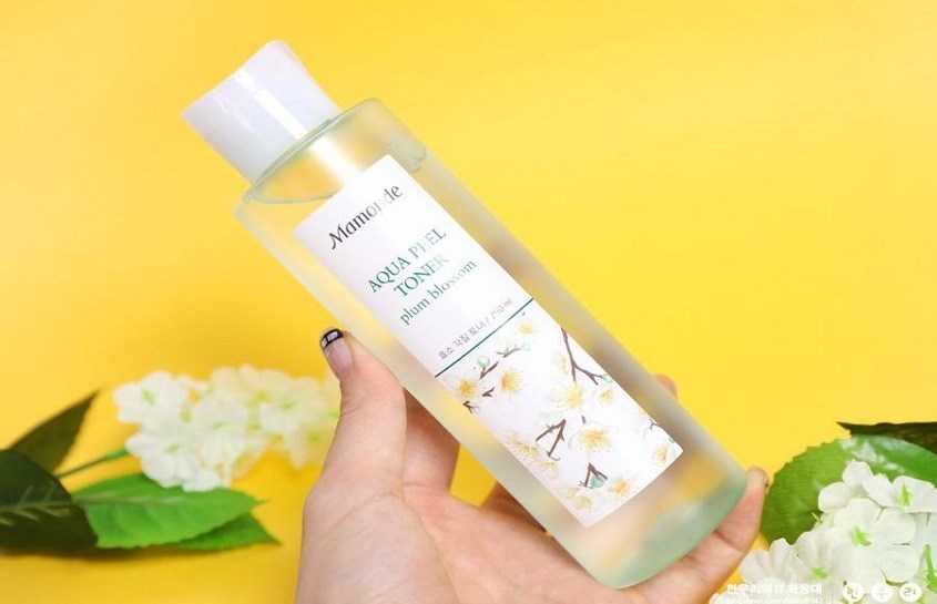 Nước hoa hồng Mamonde Chamomile Pure 