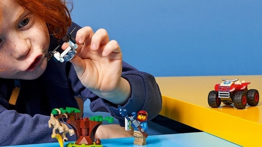 Đồ chơi xe cứu hộ động vật hoang dã Lego City 60300 (72 chi tiết)