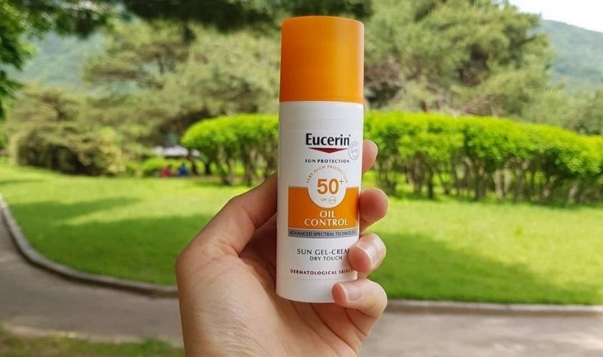 Kem chống nắng dành cho da dầu mụn Eucerin Sun Gel Creme Oil Control SPF 50+