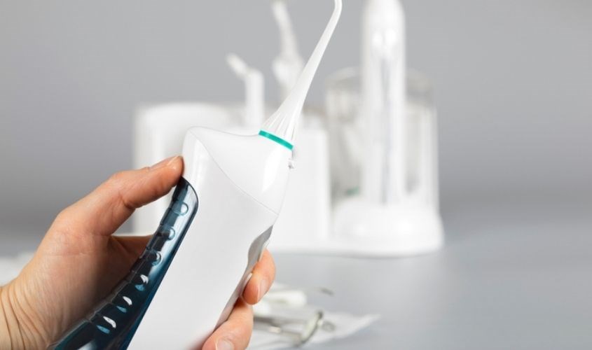 Nút điều khiển máy tăm nước bị hỏng