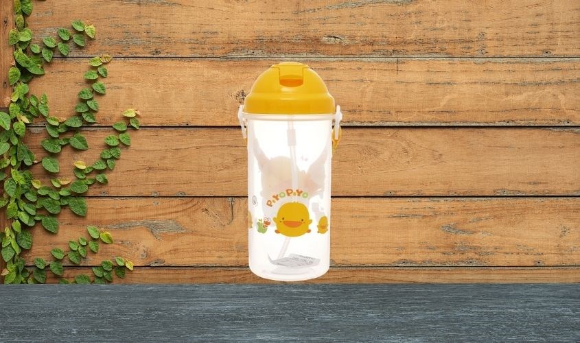 Bình tập uống nhựa PP PIYOPIYO cho bé lớn có dây đeo