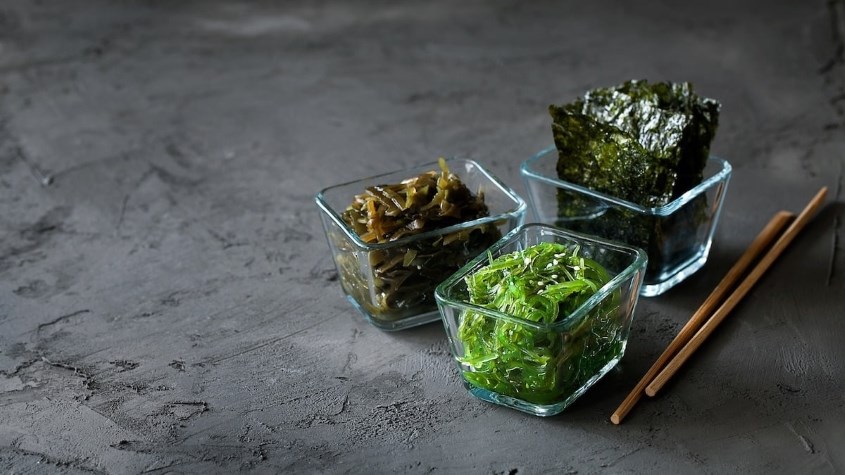 Mẹ cần chế biến rong biển kỹ lưỡng để tránh các nguy cơ nhiễm độc kim loại nặng