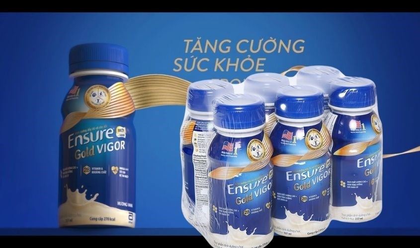 Lốc 6 chai sữa bột pha sẵn Ensure Gold Vigor hương vani 237 ml