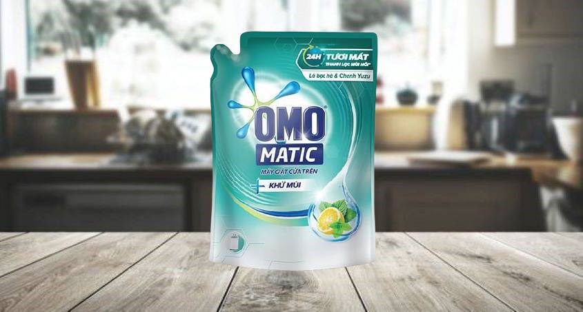 Nước giặt OMO Matic khử mùi 