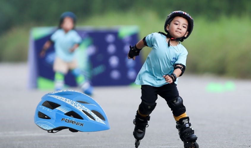 Nón bảo hiểm trẻ em Fornix A02NM17 Size S Xanh Dương bảo vệ trẻ khi trượt patin