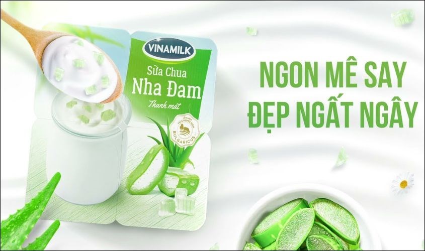 Lốc 4 hộp sữa chua trái cây Vinamilk vị nha đam 100g Lốc 4 hộp sữa chua trái cây Vinamilk vị nha đam 100g