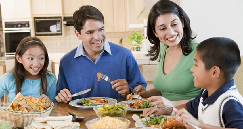 Nên uống sau bữa ăn chính