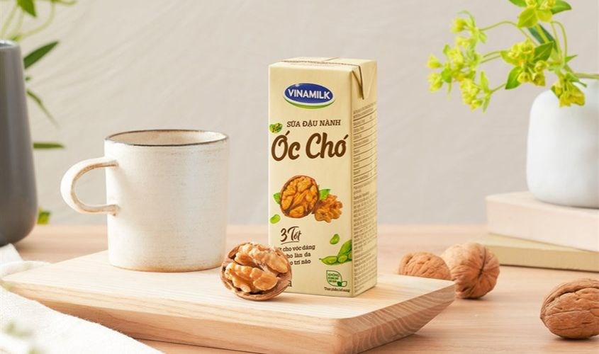 Lốc 4 hộp sữa đậu nành hạt óc chó Vinamilk 180 ml