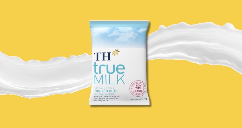 Sữa tươi tiệt trùng TH true MILK không đường 220 ml (từ 1 tuổi)