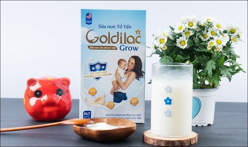 Sữa Goldilac Grow là sản phẩm sữa non kết hợp với tổ yến bổ dưỡng