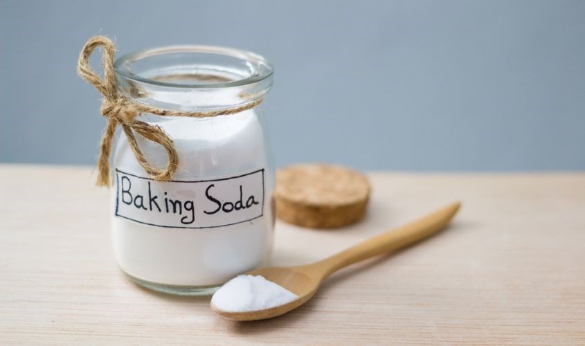 Khử mùi bình sữa cho trẻ sơ sinh bằng baking soda