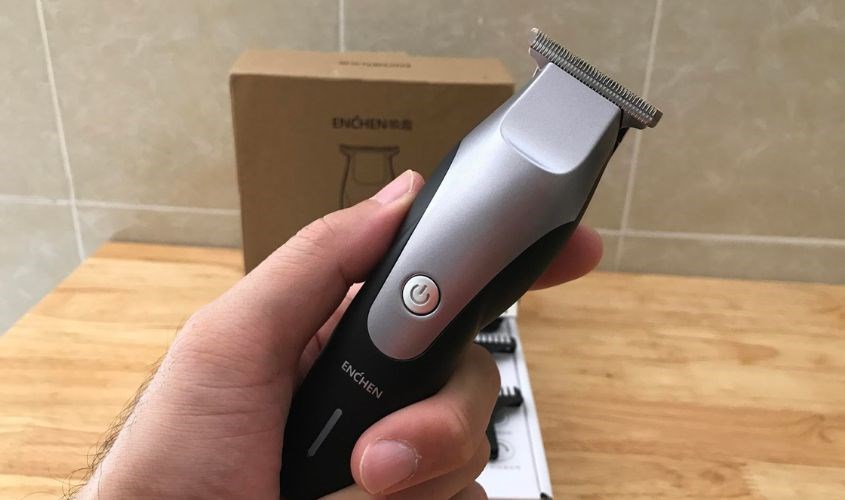 Tông đơ thường sẽ có tuổi thọ cao hơn lưỡi tông đơ