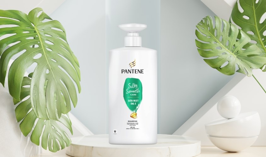 Dầu gội Pantene suôn mượt óng ả 650 ml