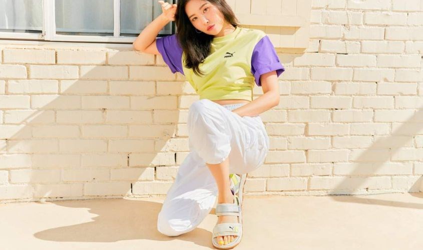 Phối sandal với jogger