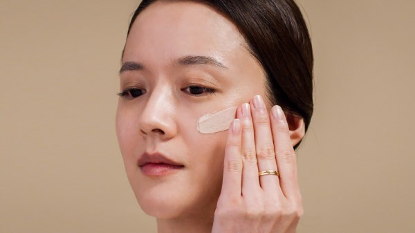 Thời gian để sản phẩm tẩy tế bào chết trên da cần tuân theo hướng dẫn in trên bao bì 