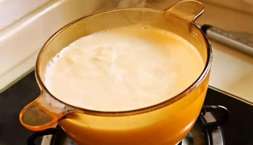 Nên lựa chọn sữa chất lượng đã được nấu chín