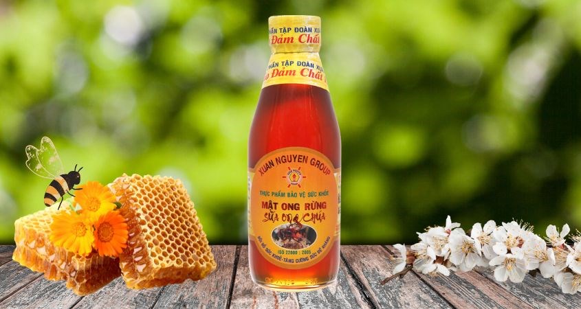 Mật ong rừng nguyên chất pha sữa ong chúa Xuân Nguyên 200 ml