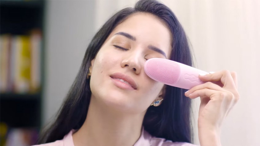 Tính năng massage  nóng của máy rửa mặt Dr.Glatt