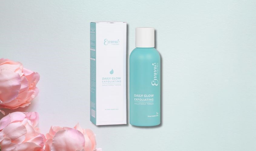 Dung dịch tẩy tế bào chết và cân bằng da mặt Emmié Daily Glow Exfoliating 5% PHA/NANO AHA 230 ml