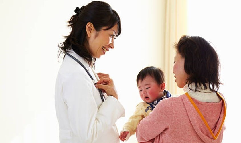 Giải quyết cơn đau và những vấn đề khó chịu khác trong quá trình hút sữa. Nguồn: Getty Images